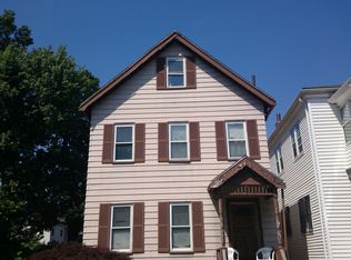 9 Chipman St, Dorchester, MA 02124