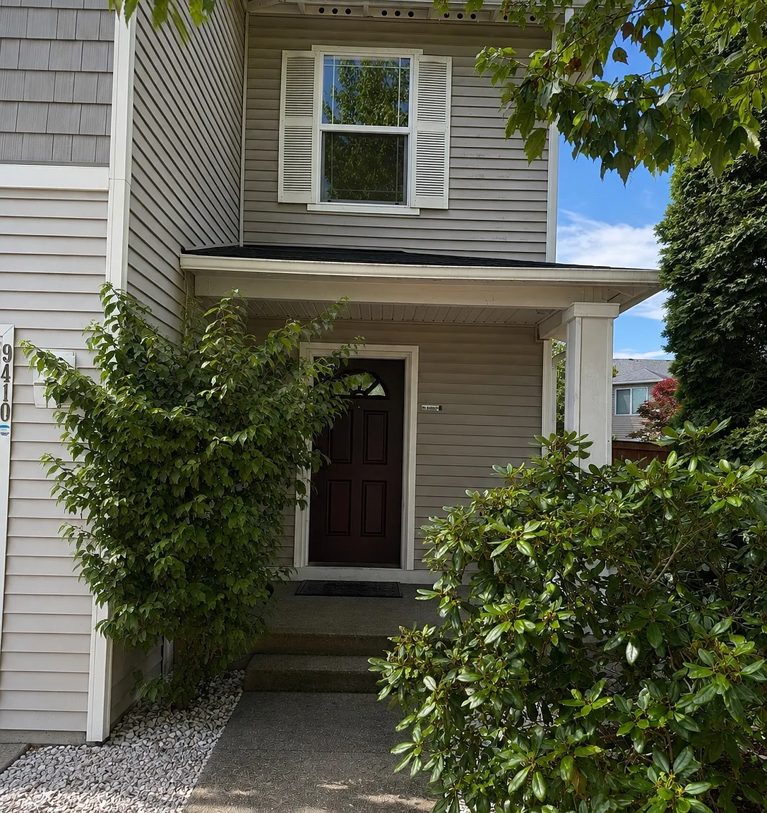 3 bed, 3.5 bath, 2755 sqft, $4,000 — Photo 2