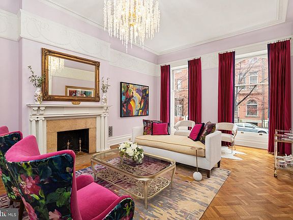 4th image of 829 Park Ave
