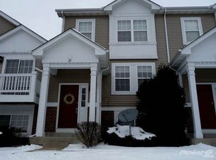 39 W Big Horn Dr, Hainesville, IL 60073