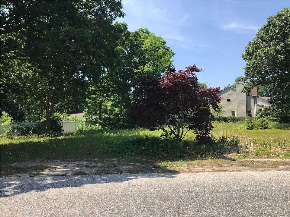 1st image of 118 Overlook Dr