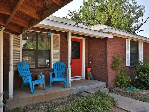 4th image of 2901 Poplar St