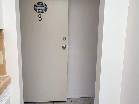 3rd image of 545 N Taylor Ave #8