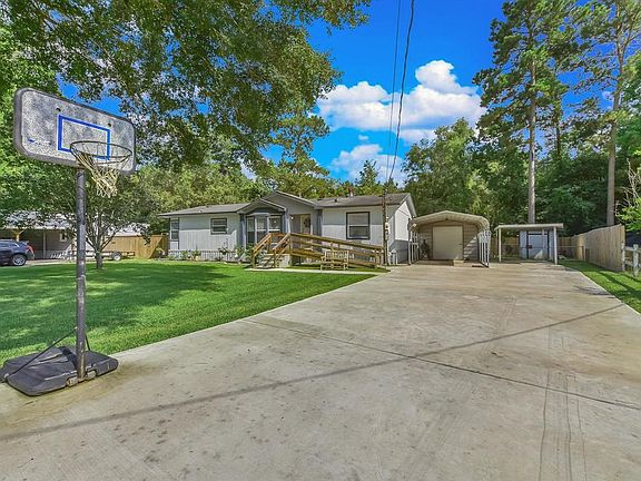 4th image of 23360 Stoneshire Dr