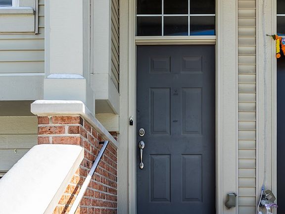 2nd image of 3444 Bradbury Cir