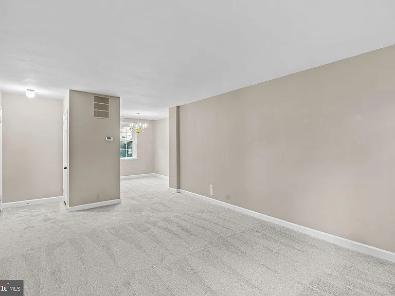 3441 S Stafford St #B2 — Photo 5