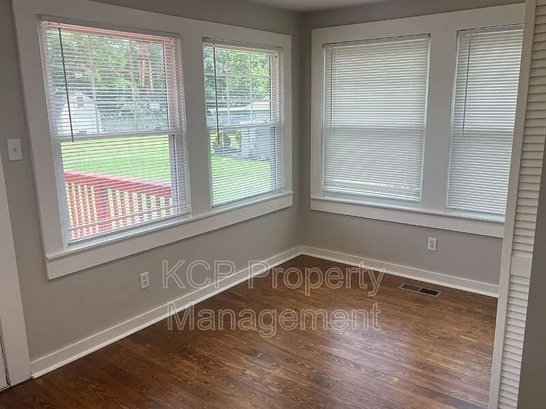 3101 Park Ave — Photo 19