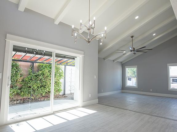 3rd image of 5448 E Virginia Ave
