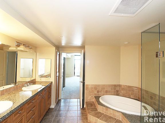 4th image of 8100 E Union Ave Unit 1501