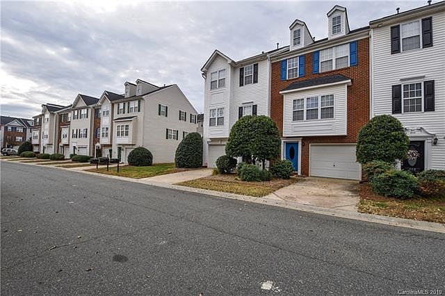 1st image of 116 Rock Ridge Ln