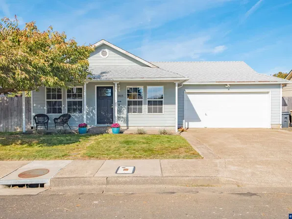 3923 Willamette Ave SE, Albany, OR 97322