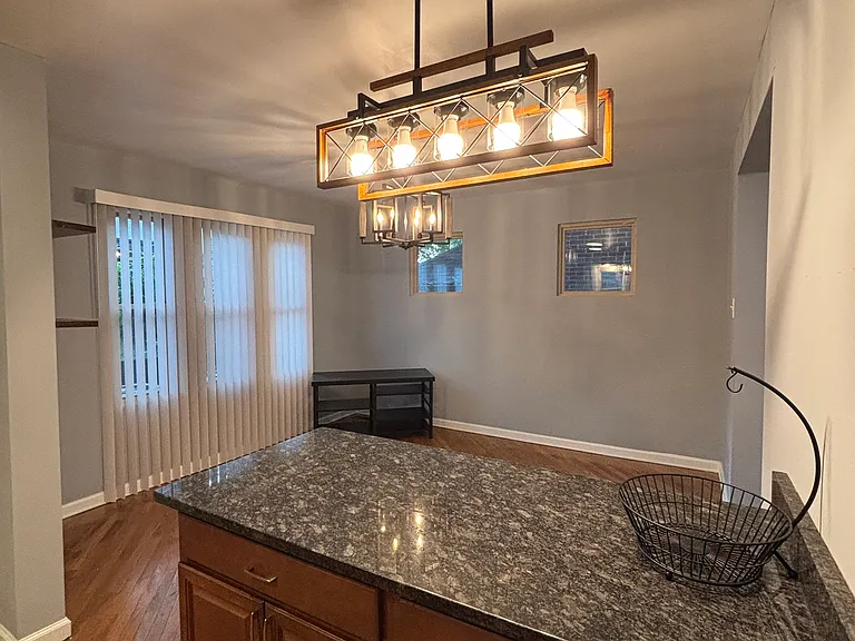 1204 Fallowfield Ave — Photo 14