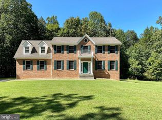 7724 Cub Dr, Marshall, VA 20115