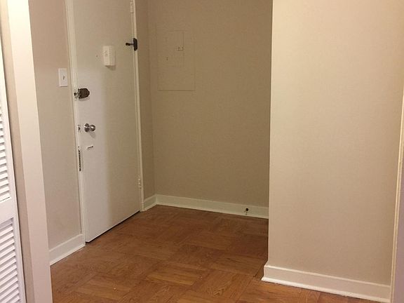 2nd image of 2601 Pennsylvania Ave APT 1026