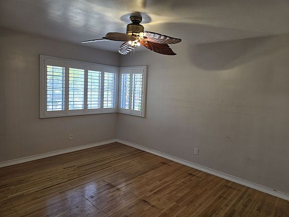 5th image of 8222 Hazard Ave