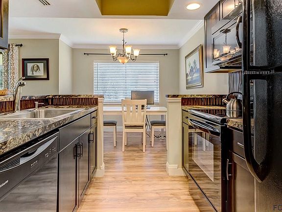 4th image of 310 Palm Coast Pkwy NE APT 202