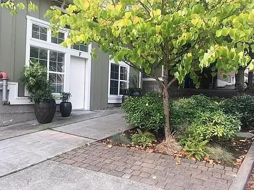 311 TG 311 LLC Photo 1