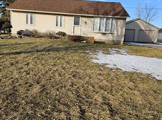 9199 W 48th St, Fremont, MI 49412