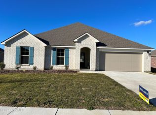 304 Dalia Ct, Breaux Bridge, LA 70517