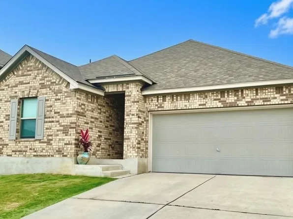 110 W Point Way, Elgin, TX 78621