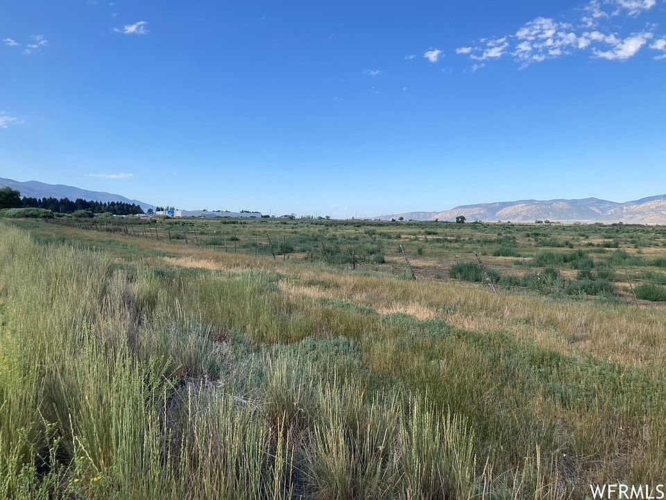 2nd image of 1100 N High Way #89