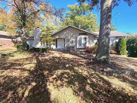 2nd image of 476 Brightspur Ln