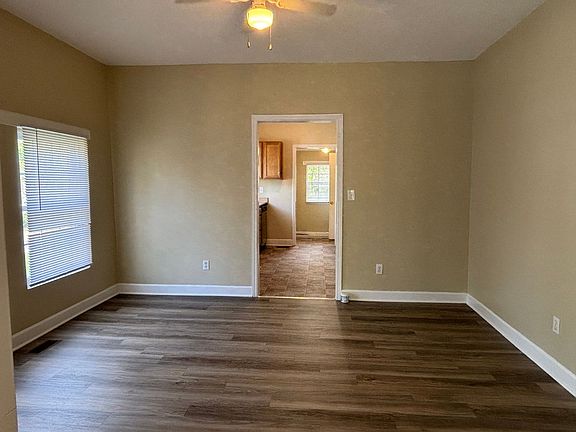 3rd image of 1001 Glenwood Ave