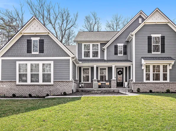 557 E 82nd St, Indianapolis, IN 46240