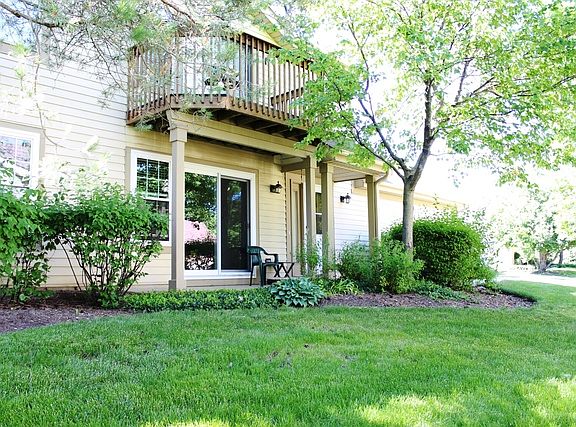 2nd image of 113 W Hamilton Dr #31