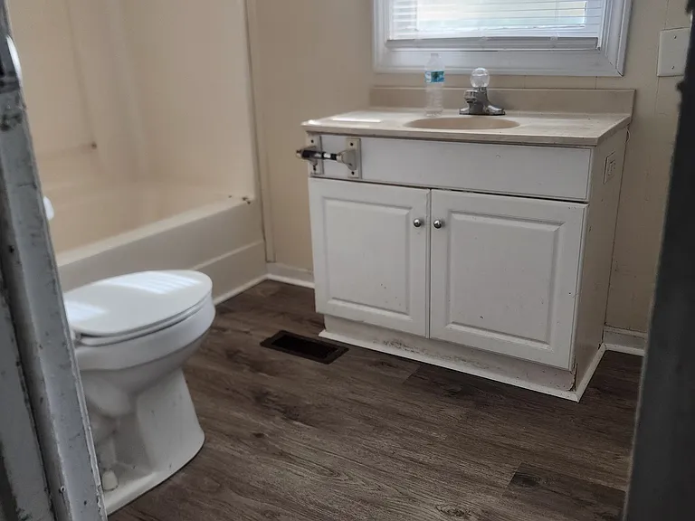 319 Smith Ave #3 — Photo 10