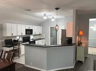 3691 Pebble Bch, Cibolo, TX 78108