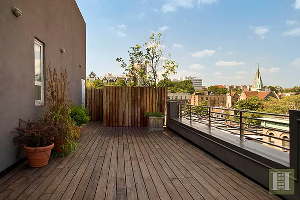 Sold by Halstead Real Estate | media 22