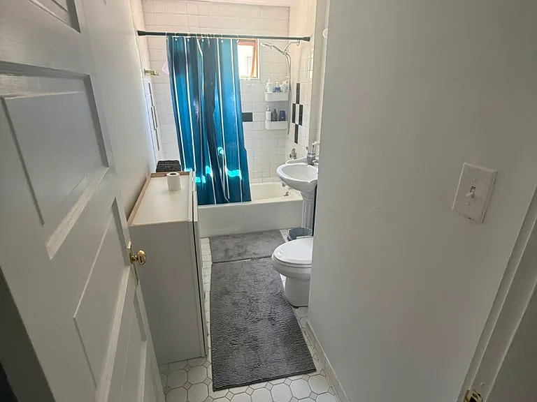 50 Lambert St #3 — Photo 1