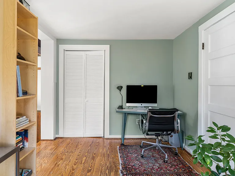 12 Bassett St #12 — Photo 22