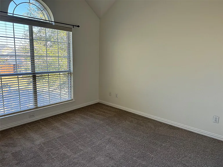 1612 Sweetbay Dr — Photo 18