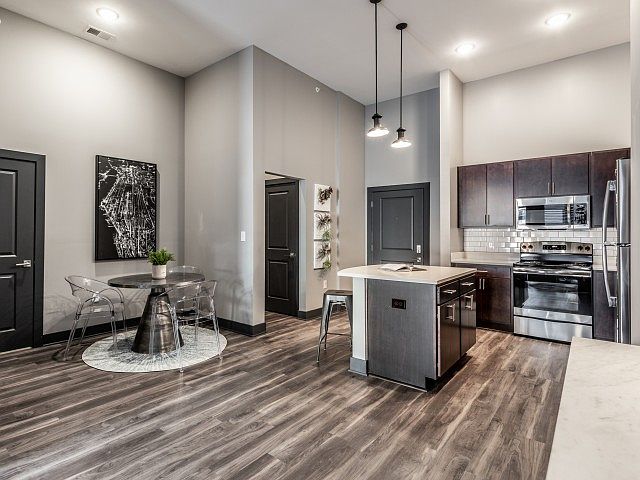 Apartment Home