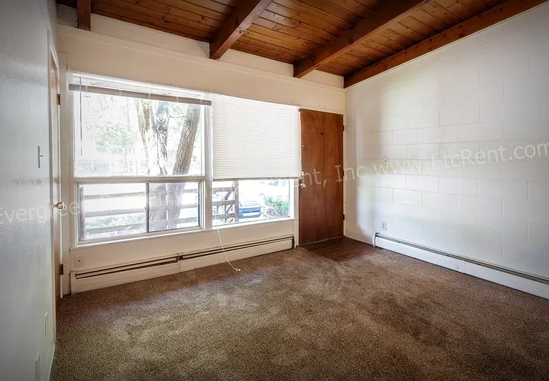 701 Parker St — Photo 26