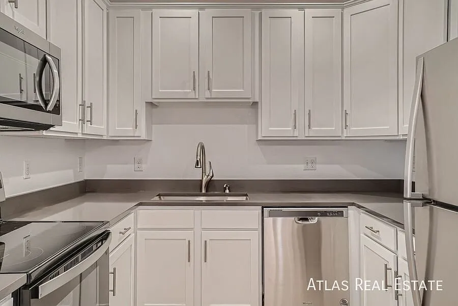 15504 E Arizona Ave — Photo 2