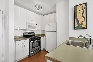 Rented by Living New York