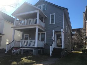 31 Rowley St, Rochester, NY