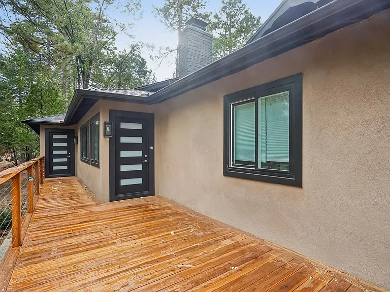 25340 Marion Ridge Dr — Photo 2