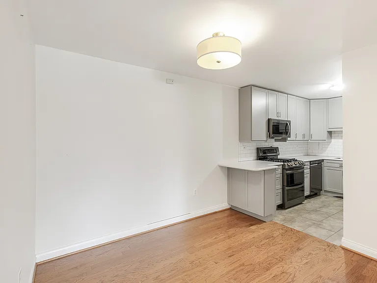 700 7th St SW #137 — Photo 7