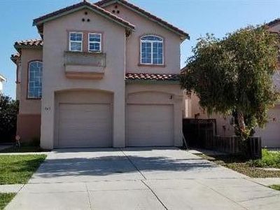 947 Snug Harbor St, Salinas, CA, 93906