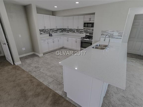 5th image of 375 Maydelle Pl