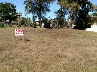 2205 SE 8th Ter, Cape Coral, FL 33990