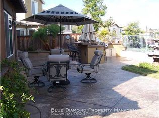 3476 Rich Field Dr, Carlsbad, CA 92010