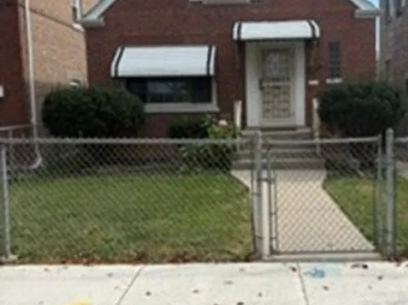 10505 S Rhodes Ave, Chicago, IL 60628