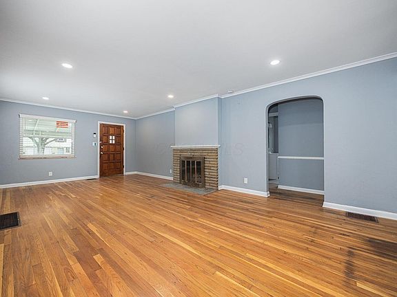 4th image of 903 S Harris Ave