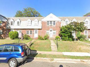 1041 N Monroe St, Arlington, VA 22201