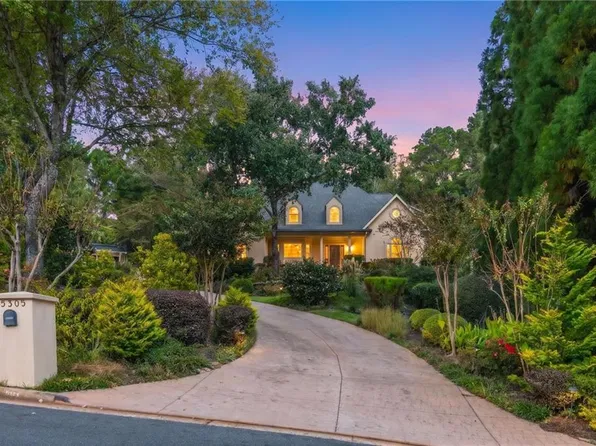5305 Woodridge Forest Trl, Sandy Springs, GA 30327